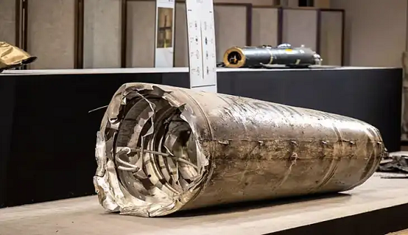 അബൂദബിയിൽ മിസൈൽ അവശിഷ്ടം പതിച്ച് ഇന്ത്യക്കാരന് പരിക്ക്