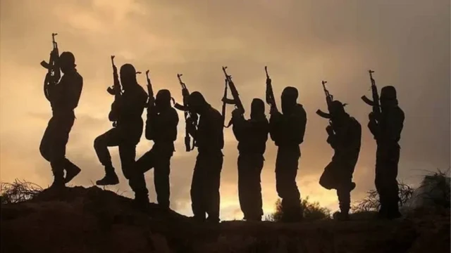 നൈജീരിയയിൽ ഭീകരാക്രമണം: 65 സൈനികർ കൊല്ലപ്പെട്ടു, മുന്നൂറോളം പേരെ തട്ടിക്കൊണ്ടുപോയി