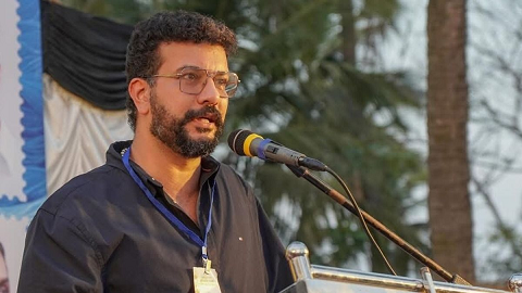 മമ്മൂട്ടിയിൽ നിന്ന് അനുഗ്രഹം വാങ്ങി; രാഹുൽ ചെയ്ത നല്ല കാര്യങ്ങൾ തുടരും: രമേഷ് പിഷാരടി