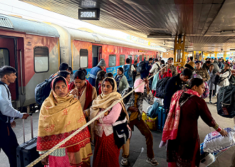 ട്രെയിൻ ടിക്കറ്റ് റീഫണ്ട് നിയമങ്ങളിൽ വൻ മാറ്റം; 8 മണിക്കൂർ മുമ്പ് റദ്ദാക്കിയില്ലെങ്കിൽ പണം തിരികെ ലഭിക്കില്ല