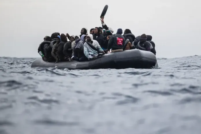 കടലിൽ പൊലിയുന്ന സ്വപ്നങ്ങൾ; യൂറോപ്പിലേക്കുള്ള യാത്രയിൽ കാണാതായത് നൂറുകണക്കിന് അഭയാർത്ഥികളെ