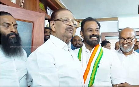 പിന്തുണ തേടി ടി ഒ മോഹനനെത്തി; ഷാൾ അണിയിച്ച് സ്വീകരിച്ച് കെ സുധാകരൻ