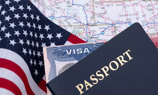 വിസാ ചട്ടങ്ങൾ കടുപ്പിച്ച് ഡൊണാൾഡ് ട്രംപ്: ഇന്ത്യക്കാർക്കും ചൈനക്കാർക്കും തിരിച്ചടി