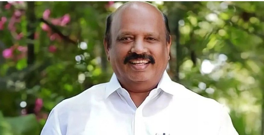 കു​ട്ട​നാ​ട്ടി​ലെ യു​ഡി​എ​ഫ് സ്ഥാ​നാ​ർ​ഥി വോ​ട്ട​ര്‍​മാ​ര്‍​ക്ക് പ​ണം കൊ​ടു​ക്കു​ന്നു; ആ​രോ​പ​ണ​വു​മാ​യി തോ​മ​സ് കെ. ​തോ​മ​സ്