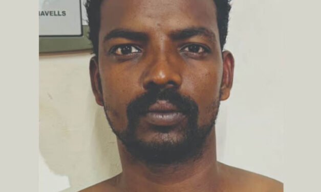 ഹൗ​സ് ബോ​ട്ട് ജീ​വ​ന​ക്കാ​ര​നെ ആ​ക്ര​മി​ച്ച് പ​ണം ക​വ​ർ​ന്ന പ്ര​തി പി​ടി​യി​ൽ