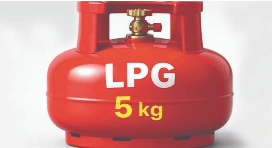 അ​ഞ്ചു കി​ലോ സി​ലി​ണ്ട​റു​ക​ളു​ടെ വില്പ​ന ഇ​ര​ട്ടി​യാ​ക്കാ​ന്‍ കേ​ന്ദ്ര നി​ര്‍​ദേ​ശം