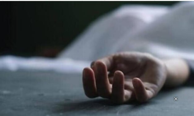 കെ​എ​സ്ആ​ര്‍​ടി​സി ബസി​ല്‍ നി​ന്ന് ത​ല പു​റ​ത്തേ​ക്കി​ട്ടു; യു​വാ​വി​ന് ദാ​രു​ണാ​ന്ത്യം