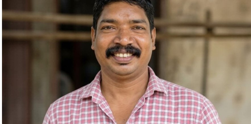 റോ​ഡ് മു​റി​ച്ചു​ക​ട​ക്കു​ന്ന​തി​നി​ടെ കാ​റി​ടി​ച്ച് യു​വാ​വ് മ​രി​ച്ചു