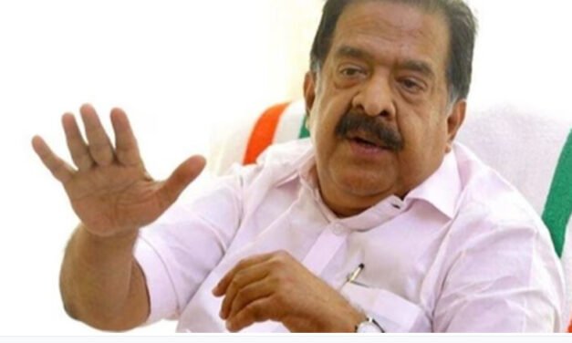 പി​ണ​റാ​യി വി​ജ​യ​ന് ഗു​ഡ് ബൈ; ​മു​ഖ്യ​മ​ന്ത്രി​യെ ഹൈ​ക്ക​മാ​ൻ​ഡ് തീ​രു​മാ​നി​ക്കും: ര​മേ​ശ് ചെ​ന്നി​ത്ത​ല