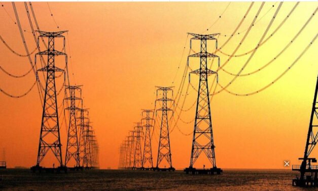 പു​റ​ത്തുനി​ന്ന് വൈ​ദ്യു​തി വാ​ങ്ങാ​ൻ കെ​എ​സ്‍​ഇ​ബി​ക്ക് അ​നു​മ​തി ന​ല്‍​കി റെ​ഗു​ലേ​റ്റ​റി ക​മ്മീ​ഷ​ൻ