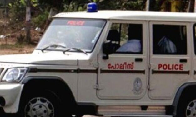 ചെങ്ങന്നൂരിലെ വയോധികനെ വീട്ടിൽ മരിച്ച നിലയിൽ കണ്ടെത്തിയ സംഭവം; മൃതദേഹം ഇന്ന് പുറത്തെടുത്ത് പോസ്റ്റ്‍മോര്‍ട്ടം നടത്തും