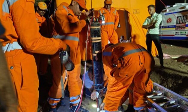 23 മ​ണി​ക്കൂ​ർ നീ​ണ്ട ര​ക്ഷാ​പ്ര​വ​ർ​ത്ത​നം വി​ഫ​ലം; കു​ഴ​ൽ​ക്കി​ണ​റി​ൽ വീ​ണ കു​ഞ്ഞി​ന് ദാ​രു​ണാ​ന്ത്യം