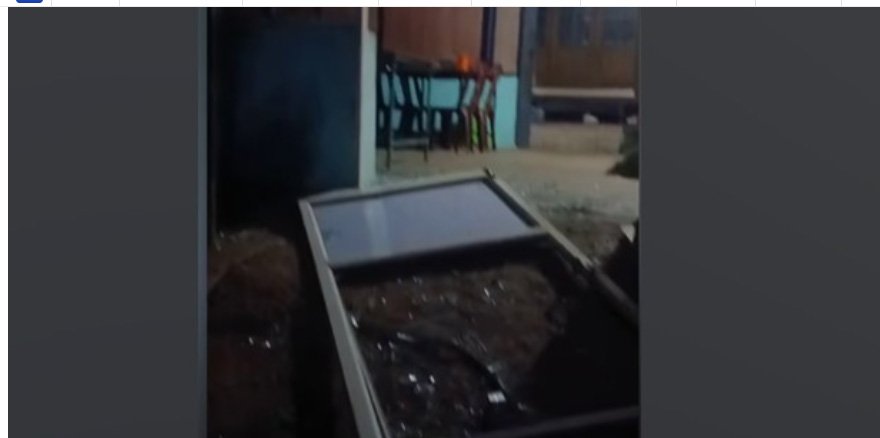 അ​തി​ര​പ്പി​ള്ളി​യി​ൽ കാ​ട്ടാ​ന ഹോ​ട്ട​ൽ ആ​ക്ര​മി​ച്ചു