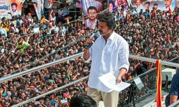 സു​ര​ക്ഷാ പ്ര​ശ്നം; വി​ജ​യ്‌​യു​ടെ റോ​ഡ്ഷോ മാ​റ്റി​വെ​ച്ചു