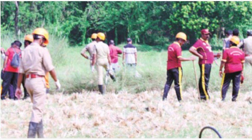 അ​​​ച്ഛ​​​ന്‍റെ മ​​​ര​​​ണ​​​ശേ​​​ഷ​​​മു​​​ള്ള ആ​​​ദ്യ​​​പൂ​​​രം ഗം​​​ഭീ​​​ര​​​മാ​​​ക്ക​​​ണ​​​മെ​​​ന്നു ക​​​രു​​​തി, പ​​​ക്ഷേ..