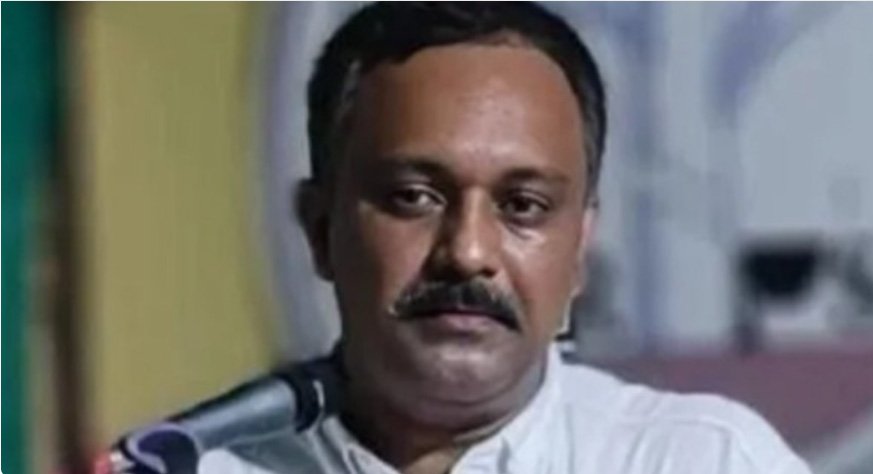 റോ​ണി കെ. ​ബേ​ബി​യു‌​ടെ പ്ര​ചാ​ര​ണം ത​ട​യാ​ൻ ശ്ര​മം; പോ​ലീ​സി​ൽ പ​രാ​തി ന​ൽ​കി