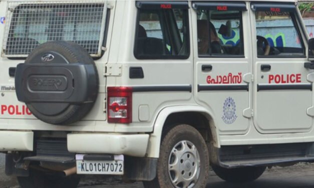 മു​ഖ്യ​മ​ന്ത്രി​യെ അ​ധി​ക്ഷേ​പി​ച്ചു; യു​വാ​വി​നെ​തി​രേ കേ​സ്