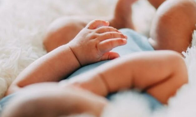 വീ​ട്ടുപ്ര​സ​വം: ക​ഴി​ഞ്ഞ ഒ​രു​വ​ർ​ഷം മ​രി​ച്ച​ത്‌ ആ​റ് ന​വ​ജാ​ത ശി​ശു​ക്ക​ൾ