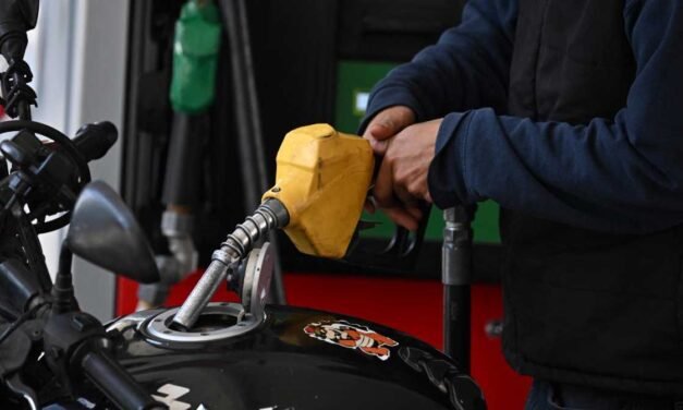 ഡീസലിന് 25 രൂപ കൂട്ടി; പെട്രോളിന് 7.4 രൂപയുടെ വര്‍ധനവ്; നയാരയ്ക്ക് പിന്നാലെ ഷെല്‍ ഇന്ത്യയും