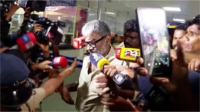 ലൈംഗിക അതിക്രമക്കേസ്; രഞ്ജിത്തിന്റെ ആരോഗ്യ നില പരിഗണിച്ച് ജാമ്യം നൽകണം, അഭിഭാഷകൻ കോടതിയെ സമീപിച്ചേക്കും