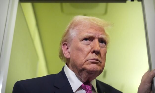 MH 60 S ഹെലികോപ്ടർ, യുയുവികൾ, യുദ്ധക്കപ്പലുകൾ..; ഹോർമുസിലെ മെെനുകൾ തിരഞ്ഞുപിടിച്ച് തകർക്കാൻ യുഎസ്