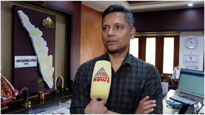 ഇവിഎം-തപാൽ വോട്ടുകൾ പ്രകാരം കേരളത്തിൽ 79.63% പോളിംഗ്, അന്തിമ കണക്ക് മാറുമെന്ന് ഖേൽക്കർ; സർവീസ് വോട്ടുകളുടെ കണക്കായിട്ടില്ല’