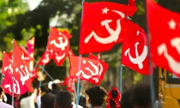 മൂന്നാമൂഴം ഉറപ്പിച്ച് സിപിഎം പിബി, ന്യൂനപക്ഷ ഏകീകരണം ഉണ്ടായിട്ടില്ലെന്ന് വിലയിരുത്തൽ