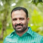 ‘ആലിൻകായ പഴുത്തപ്പോൾ കാക്കയ്ക്ക് വായ്പുണ്ണ്’; മുഖ്യമന്ത്രിക്കസേരപ്പോരിൽ വിമർശനവുമായി CR മഹേഷ്