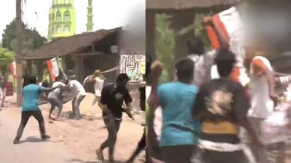 പശ്ചിമബംഗാളില്‍ വ്യാപക അക്രമം; ബിജെപി – തൃണമൂല്‍ കോണ്‍ഗ്രസ് പ്രവര്‍ത്തകര്‍ ഏറ്റുമുട്ടി, പൊലീസ് ലാത്തിവീശി