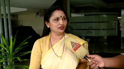 വയനാട് ഫണ്ട് വിവാദം: പൊലീസിൽ പരാതി നൽകി ദീപ്‌തി മേരി വർഗീസ്; സമൂഹമാധ്യമത്തിൽ കോൺഗ്രസ് പാർട്ടിയെ അപകീർത്തിപ്പെടുത്താൻ ശ്രമമെന്ന് ആരോപണം