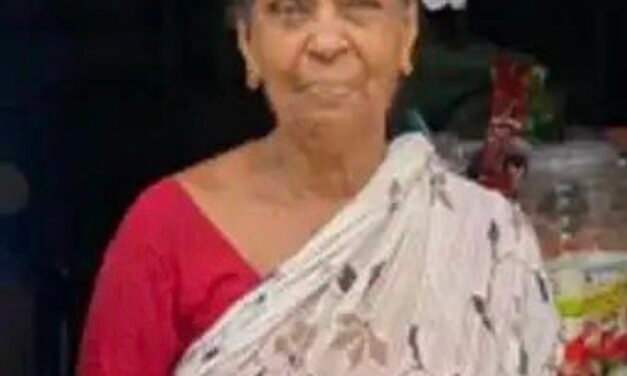 സമ്മാനമില്ലെന്ന് കരുതി ചവറ്റുകൊട്ടയില്‍ കളഞ്ഞ കാരുണ്യ ലോട്ടറി ടിക്കറ്റിന് ഒന്നാം സമ്മാനമായ ഒരു കോടി രൂപ