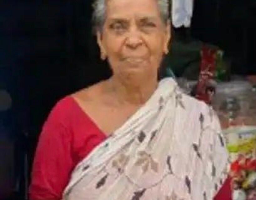 സമ്മാനമില്ലെന്ന് കരുതി ചവറ്റുകൊട്ടയില്‍ കളഞ്ഞ കാരുണ്യ ലോട്ടറി ടിക്കറ്റിന് ഒന്നാം സമ്മാനമായ ഒരു കോടി രൂപ