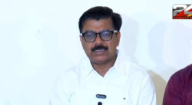 ‘പ്രളയം മനുഷ്യനിര്‍മിതം, തോട്ടപ്പിള്ളി സ്പില്‍വേ തുറക്കാതിരുന്നത് മണല്‍ ലോബിയ്ക്ക് വേണ്ടി’; മന്ത്രി കെ കൃഷ്ണന്‍കുട്ടിക്കെതിരെ മാത്യു കുഴല്‍നാടന്‍