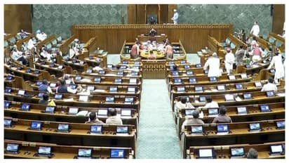 വനിത സംവരണ ഭേദ​ഗതി ബിൽ: വോ‌‌ട്ടെടുപ്പിലൂടെ ബില്ലിൽ അവതരണാനുമതി, അനുകൂലിച്ച് 251 പേർ, എതിർത്തത് 185 പേർ