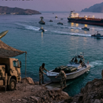 ഹോർമുസ് കടലിടുക്ക് വീണ്ടും അടച്ചു; കപ്പൽ ഗതാഗതം തടഞ്ഞ് ഇറാൻ; വെടിനിർത്തൽ കരാർ പ്രതിസന്ധിയിൽ