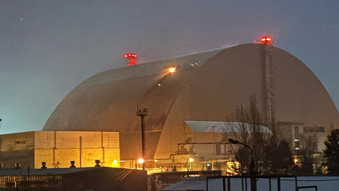 ചെർണോബിലിന് മുകളിൽ റഷ്യൻ മിസൈലുകൾ; ലോകത്തെ മുൾമുനയിൽ നിർത്തി മറ്റൊരു ആണവ ദുരന്ത ഭീഷണി