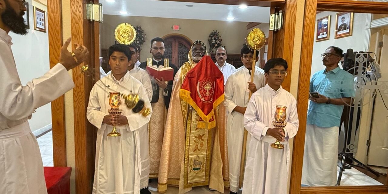 ഹൂസ്റ്റൺ സെന്റ് പീറ്റേഴ്സ് മലങ്കര കത്തോലിക്കാ ദേവാലയത്തിൽ ഈസ്റ്റർ ആഘോഷങ്ങൾ ഭക്തിസാന്ദ്രമായി