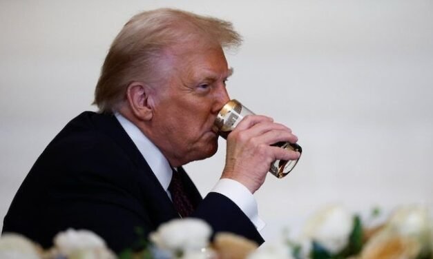 ഡയറ്റ് സോഡ അർബുദ കോശങ്ങളെ നശിപ്പിക്കുമോ? ട്രംപിന്റെ പുതിയ മണ്ടത്തരം എന്ന് ശാസ്ത്രം