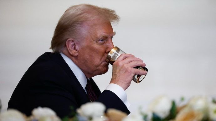 ഡയറ്റ് സോഡ അർബുദ കോശങ്ങളെ നശിപ്പിക്കുമോ? ട്രംപിന്റെ പുതിയ മണ്ടത്തരം എന്ന് ശാസ്ത്രം