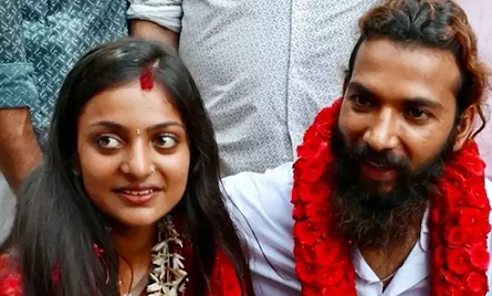 വൈറൽ കുംഭമേള താരത്തിന്റെ ഭർത്താവ് ഫർമാൻ ഖാനെതിരെ പോക്സോ കേസ്