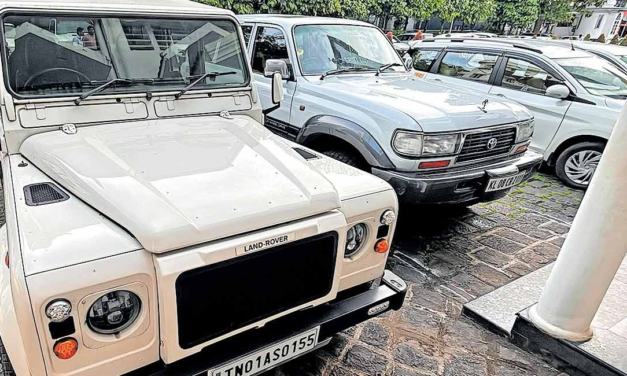 ഭൂട്ടാന്‍ വാഹന കള്ളക്കടത്ത്: കോടികളുടെ നികുതി വെട്ടിച്ച് കടത്തിയത് 15000 വാഹനങ്ങളെന്ന് കസ്റ്റംസ്