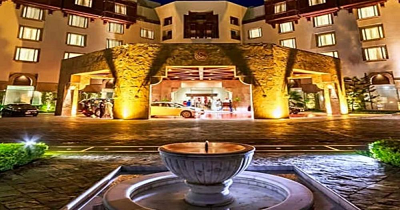 അമേരിക്ക-ഇറാൻ ചർച്ചയ്ക്ക് ആതിഥേയത്വം വഹിച്ചു; ഒടുവിൽ ഹോട്ടൽ ബില്ല് നൽകാൻ പണമില്ലാതെ പാകിസ്താൻ