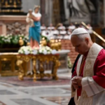 യുദ്ധത്തിന്റെ യുക്തി ഉപേക്ഷിച്ച് സമാധാനത്തിന്റെ മേശയിലേക്ക് എത്തിച്ചേരാൻ ലോകനേതാക്കളോട് ലെയോ പതിനാലാമൻ മാർപാപ്പ