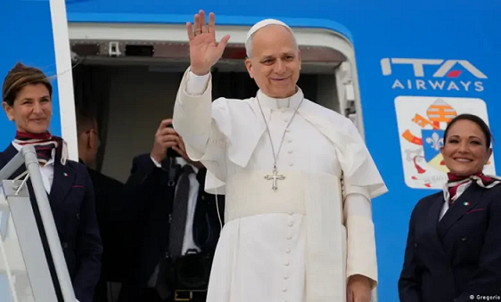 ആഫ്രിക്കൻ മണ്ണിലേക്ക് ലെയോ പതിനാലാമൻ മാർപാപ്പ: വത്തിക്കാന്റെ ചരിത്രത്തിലെ ഏറ്റവും ദൈർഘ്യമേറിയ അപ്പസ്തോലിക യാത്ര