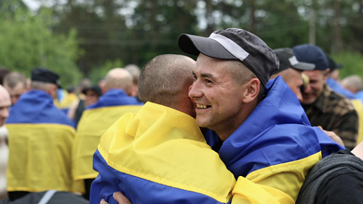 യുക്രെയ്ൻ-റഷ്യ ഈസ്റ്റർ വെടിനിർത്തലിന് മുന്നോടിയായി 350 സൈനികർ മോചിതരായി