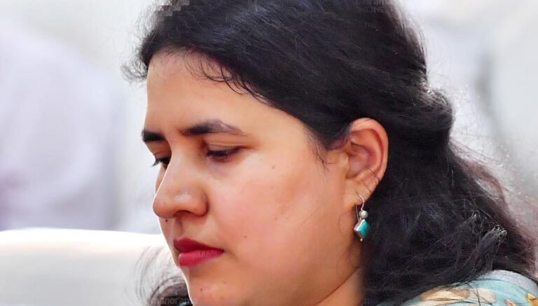 വീണ വിജയൻ്റെ ലോക്കർ പരിശോധിക്കും. സ്വത്തുക്കള്‍ കണ്ടുകെട്ടാനും ഇ.ഡി ശ്രമം