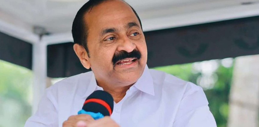 സതീശനെ ലീഗ് കാർഡ് ഇറക്കി പൂട്ടാൻ എതിരാളികളുടെ ശ്രമം