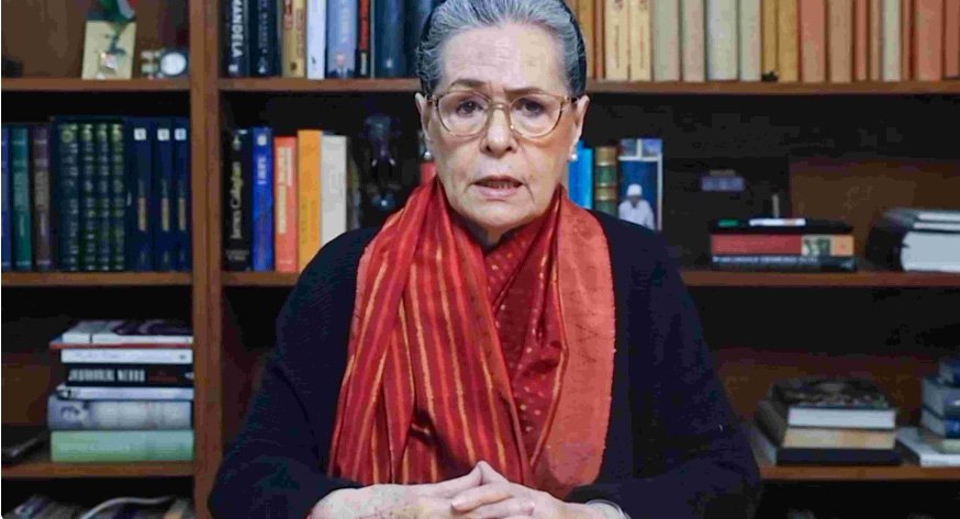 സോ​ണി​യാ ഗാ​ന്ധി​ പരിശോധനകൾക്കു ശേഷം ആശുപത്രി വിട്ടു