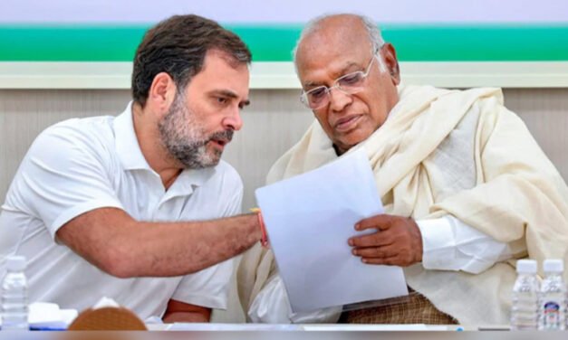 മു​ഖ്യ​മ​ന്ത്രി നി​ർ​ണ​യ​ത്തി​ൽ സ​സ്പെ​ൻ​സ് നീ​ളു​ന്നു, നേ​താ​ക്ക​ളെ ഡ​ൽ​ഹി​ക്ക് വി​ളി​പ്പി​ച്ച് ഹൈ​ക്ക​മാ​ൻ​ഡ്