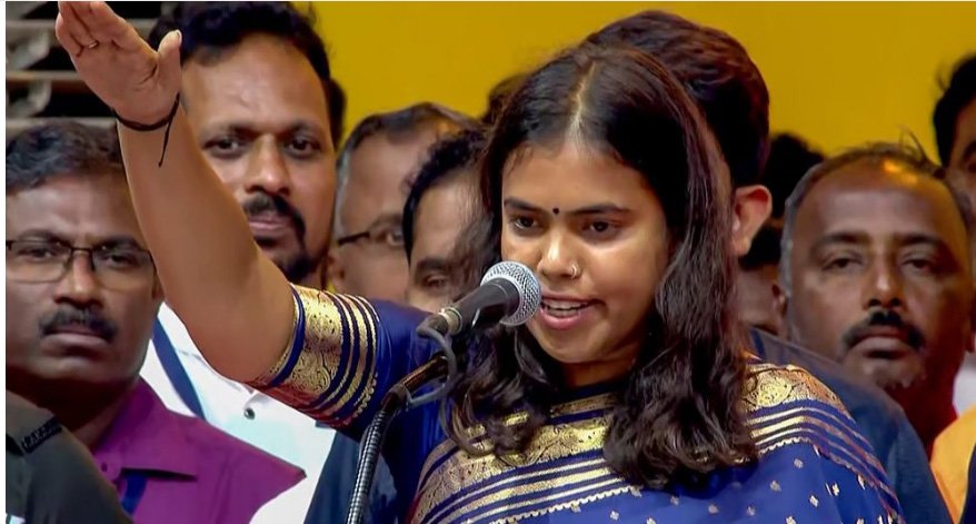 തെ​ര​ഞ്ഞെ​ടു​പ്പ് സ​ർ​ട്ടി​ഫി​ക്ക​റ്റി​ല്ല; ത​മി​ഴ്നാ​ട് മ​ന്ത്രി എ​സ്. കീ​ർ​ത്ത​ന​യ്ക്ക് സ​ത്യ​പ്ര​തി​ജ്ഞ ചെ​യ്യാ​നാ​യി​ല്ല